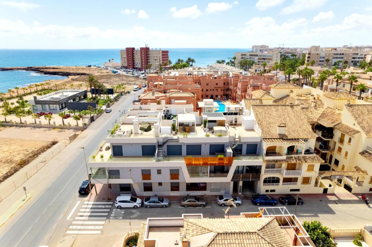Beach And Рool Torrevieja Exteriér fotografie